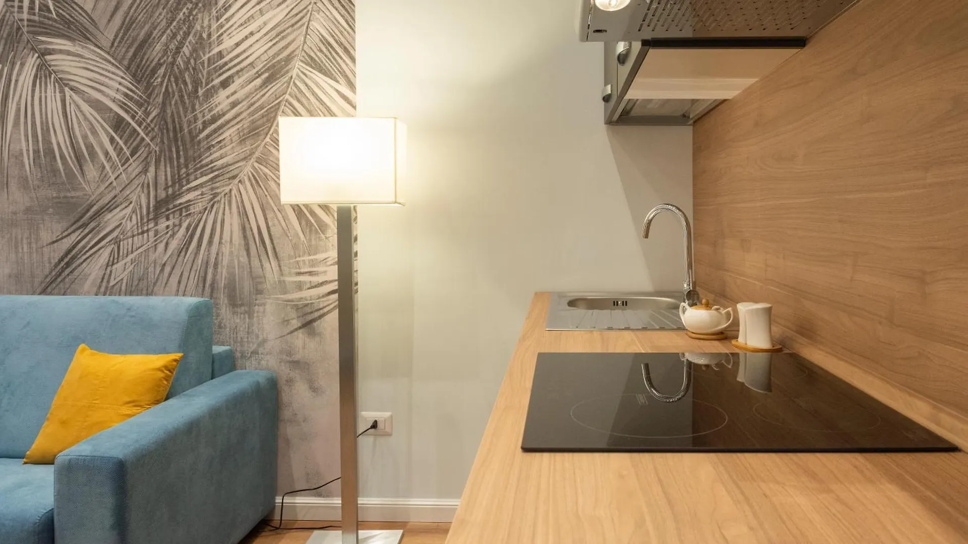Apartament Dimora Luxury Alessia Bari 0*,  Włochy